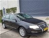 Volkswagen Passat Variant - 2.0 FSI Highline Navi Clima Leder Trekhaak - 1 - Thumbnail