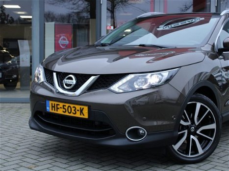 Nissan Qashqai - DIG-T 163 Tekna * TREKHAAK * 1.500 KG TREKGEWICHT - 1