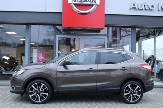 Nissan Qashqai - DIG-T 163 Tekna * TREKHAAK * 1.500 KG TREKGEWICHT - 1