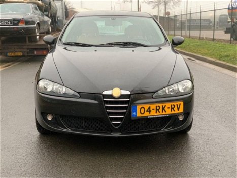 Alfa Romeo 147 - 1.9 JTD 115pk Impression - 1