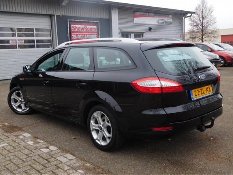 Ford Mondeo Wagon - 1.6-16V Trend - 1