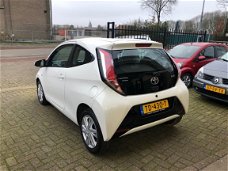 Toyota Aygo - 1.0 VVT-i x-play