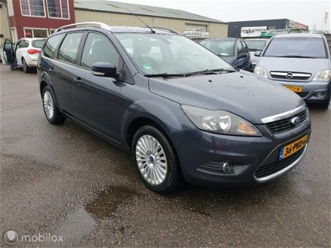 Ford Focus Wagon - 1.8i 16V 2011 Titanium Flexi Fuel - 1