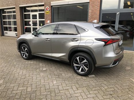 Lexus NX - 300h AWD President Line, Panoramadak, Nieuwstaat, 1ste particuliere eigenaar - 1