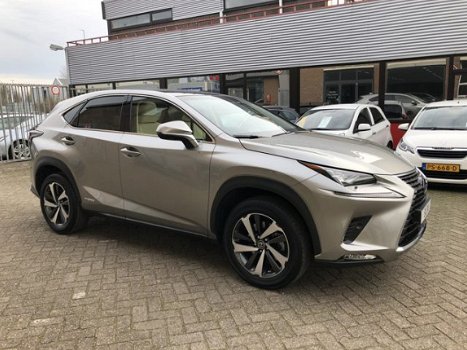 Lexus NX - 300h AWD President Line, Panoramadak, Nieuwstaat, 1ste particuliere eigenaar - 1