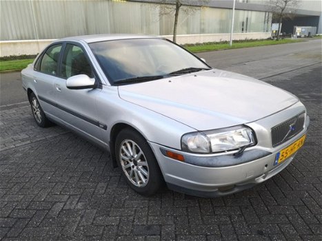 Volvo S80 - 2.4 Climate Line Dealer onderhouden , Automaat , Inruil mogelijk - 1