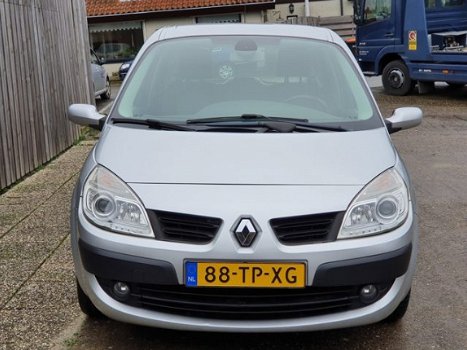 Renault Scénic - 1.6-16V Business L - 1