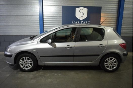 Peugeot 307 - 1.6-16V XT 5DRS/NETTE AUTO/LMV/ECC AIRCO/APK 04-'20/NAP - 1