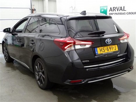 Toyota Auris Touring Sports - 1.8 Hybrid Lease Pro automaat | panoramadak | navigatie | 17