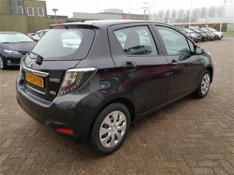 Toyota Yaris - 1.5 Full Hybrid Aspiration - 1