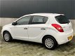 Hyundai i20 - 1.2i Business Edition Airco/5-Deurs - 1 - Thumbnail