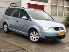 Volkswagen Touran - 1.9 TDI Highline DEALER AUTO NAP BOEKJES