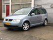 Volkswagen Touran - 1.9 TDI Highline DEALER AUTO NAP BOEKJES - 1 - Thumbnail