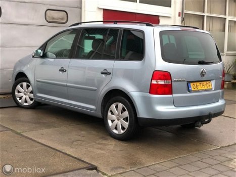 Volkswagen Touran - 1.9 TDI Highline DEALER AUTO NAP BOEKJES - 1