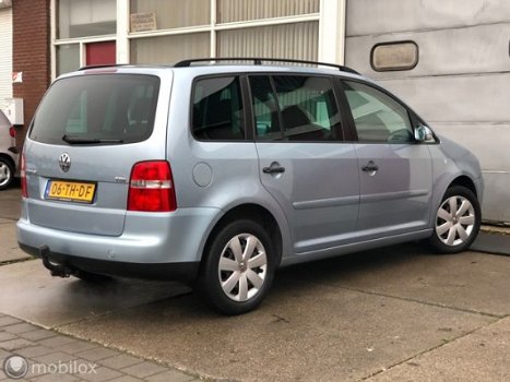 Volkswagen Touran - 1.9 TDI Highline DEALER AUTO NAP BOEKJES - 1