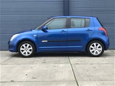 Suzuki Swift - 1.3 Comfort / 5 DEURS / AIRCO / TREKHAAK