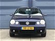 Volkswagen Polo - 1.4-16V Sportline / 5 DEURS / AIRCO / CRUISE / NWE APK - 1 - Thumbnail