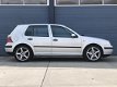 Volkswagen Golf - 1.8-5V Comfortline 5DRS / AIRCO / NIEUWE APK - 1 - Thumbnail