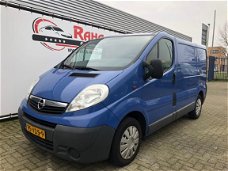 Opel Vivaro - VIVARO-2 2.0CDTI/66KW-E4 2.7T L1H1