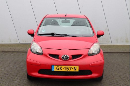 Toyota Aygo - 1.0-12V | Navi / Camera / Bluetooth - 1