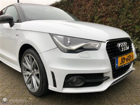 Audi A1 Sportback - 1.6 TDI Sport Edition S LINE NAVI 5DRS NW STAAT - 1