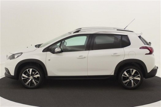 Peugeot 2008 - 1.2 110pk Crossway AUTOMAAT | NAVI | TREKHAAK | ALL GRIP | PANO DAK - 1