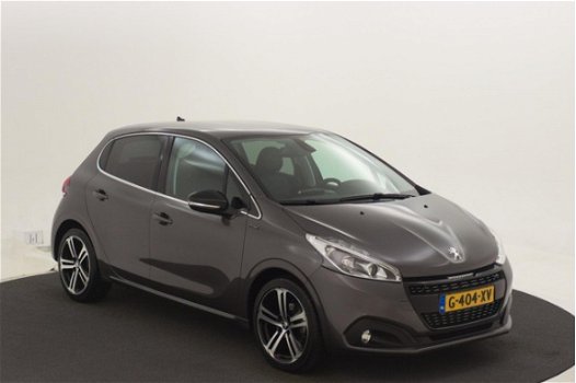 Peugeot 208 - 1.2 110pk 5D GT-Line | AUTOMAAT | NAVI | CAMERA - 1