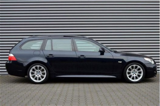 BMW 5-serie Touring - 525d High Exe M-Sportpakket AUT (2007) - 1