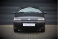 Fiat Punto - 1.2 S l NIEUWE APK l DISTR. VERVANGEN l NIEUWE BANDEN l - 1 - Thumbnail