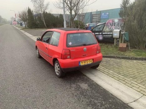 Volkswagen Lupo - 1.4-16V met wat blanke lak schade - 1