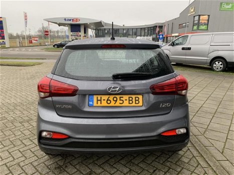 Hyundai i20 - 1.2 LP i-Drive Cool *Apple & Android Carplay, Camera, Bluetooth, Airco - 1