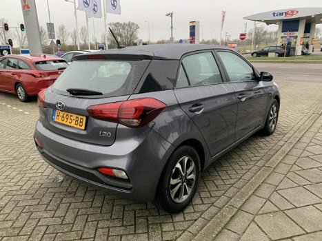 Hyundai i20 - 1.2 LP i-Drive Cool *Apple & Android Carplay, Camera, Bluetooth, Airco - 1