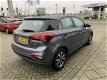 Hyundai i20 - 1.2 LP i-Drive Cool *Apple & Android Carplay, Camera, Bluetooth, Airco - 1 - Thumbnail