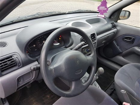 Renault Clio - 1.2 apk tot 23-1-2021 - 1