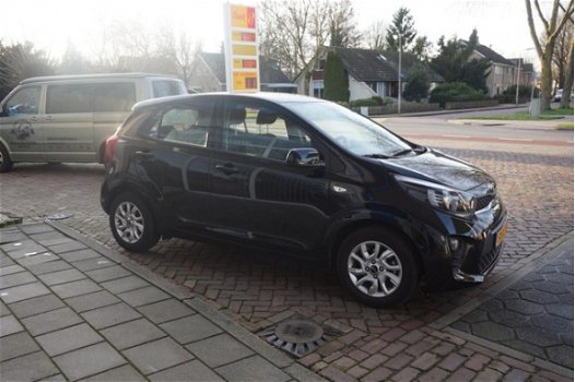 Kia Picanto - 1.0 CVVT 66 PK 5D ComfortPlusLine Navigator - 1