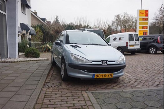 Peugeot 206 - 1.4 3D X-Line - 1