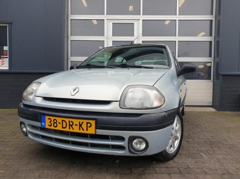 Renault Clio - 1.4 RN MAX APK|BOEKJES|ELEKTR. RAMEN|DAKRAAM| - 1