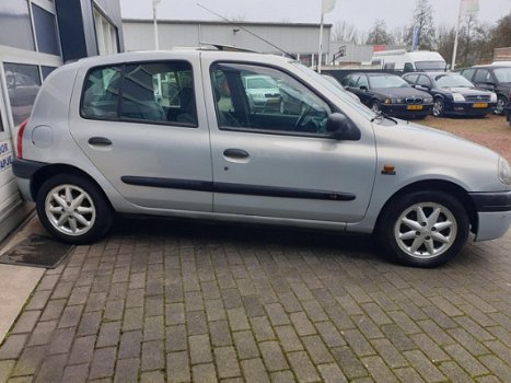 Renault Clio - 1.4 RN MAX APK|BOEKJES|ELEKTR. RAMEN|DAKRAAM| - 1