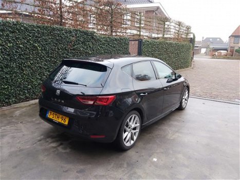 Seat Leon - Diesel 5 drs leder navi etc - 1