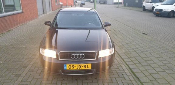 Audi A4 - 1.6 Benzine 1e Eigenaar Bj 2002 nette Auto voor weinig - 1