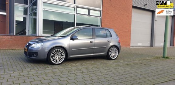 Volkswagen Golf - 2.0 TDI Turijn Sport R32 Velgen Leer Airco NaP Meeneemprijs - 1