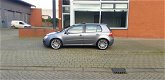 Volkswagen Golf - 2.0 TDI Turijn Sport R32 Velgen Leer Airco NaP Meeneemprijs - 1 - Thumbnail