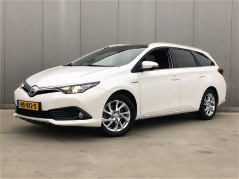 Toyota Auris Touring Sports - 1.8 Hybrid Lease Navigatie | Panoramadak | Cruise control - 1