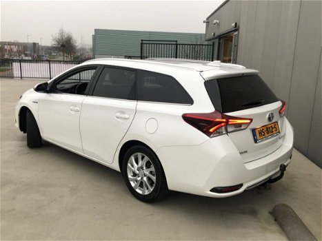 Toyota Auris Touring Sports - 1.8 Hybrid Lease Navigatie | Panoramadak | Cruise control - 1