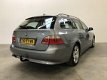 BMW 5-serie Touring - 525d Exe Aut. NAVI/ZWART LEER/STOELVERW/17INCH/PDC - 1 - Thumbnail