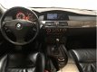 BMW 5-serie Touring - 525d Exe Aut. NAVI/ZWART LEER/STOELVERW/17INCH/PDC - 1 - Thumbnail