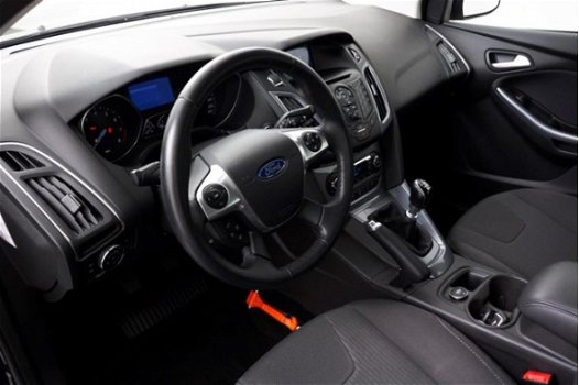 Ford Focus Wagon - 1.0 EcoBoost Edition Plus 125pk | NAVI | PDC | CLIMA - 1