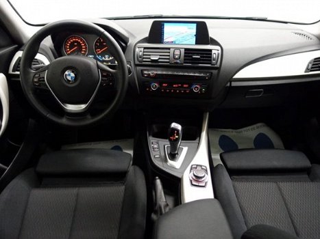 BMW 1-serie - 116D HIGH EXECUTIVE Sport Aut8, Navi, Xenon, PDC, ECC, LMV - 1
