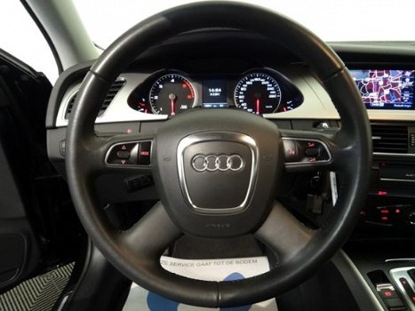 Audi A4 - Sedan 2.0 TDI Pro Line Plus Automaat, Navi, ECC, LMV - 1