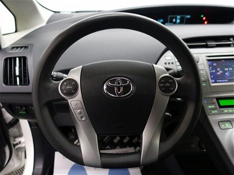 Toyota Prius - 1.8 Hybride Dynamic Edition Aut, Navi, Head-up, Camera, ECC, LMV - 1